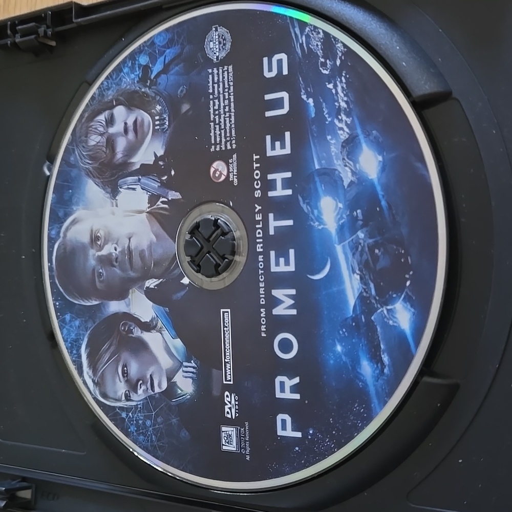 Prometheus DVD - Picture 3 of 3